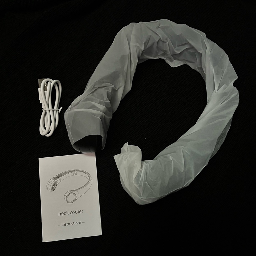 M5 Portable and Rechargeable neck fan
